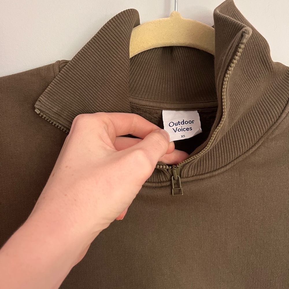 Outdoor Voices Cropped Army Green Sweatshirt with Zip Collar Size Extra Small
